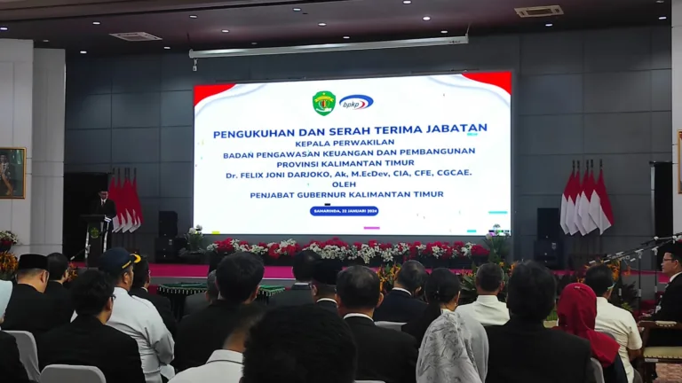 Foto : Suasana di pendopo odah etam samarinda