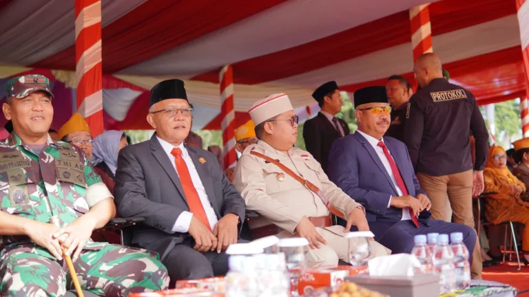 Foto: Salah satu dokumentasi Wakil Bupati Rendi Solihin di acara Peringatan Peristiwa Merah Putih Sangasanga ke-77