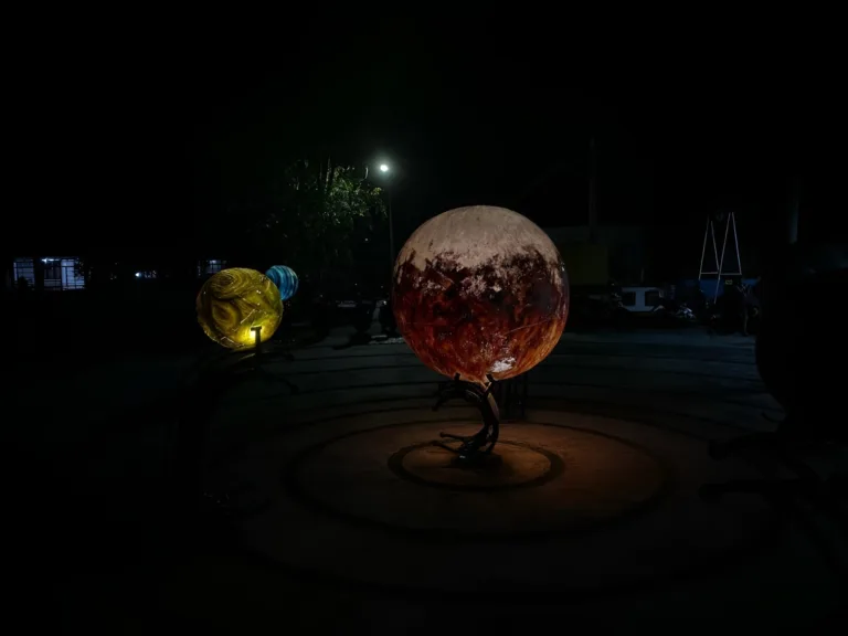 Foto: Planetarium Jagad Raya yang merupakan wahana pendidikan objek-objek langit kini sudah dibuka dan beroperasi kembali di Kota Raja Tenggarong, Kabupaten Kutai Kartanegara (Kukar).