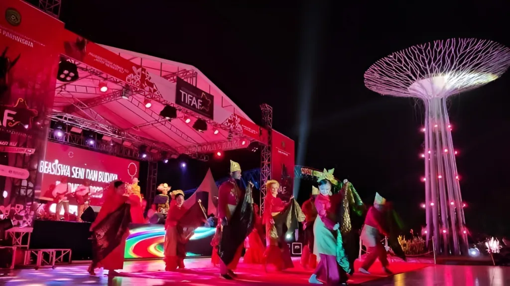 Foto: ILUSTRASI- Event Kukar Festival Budaya Nusantara (KFBN) yang berlangsung meriah di Kota Raja.