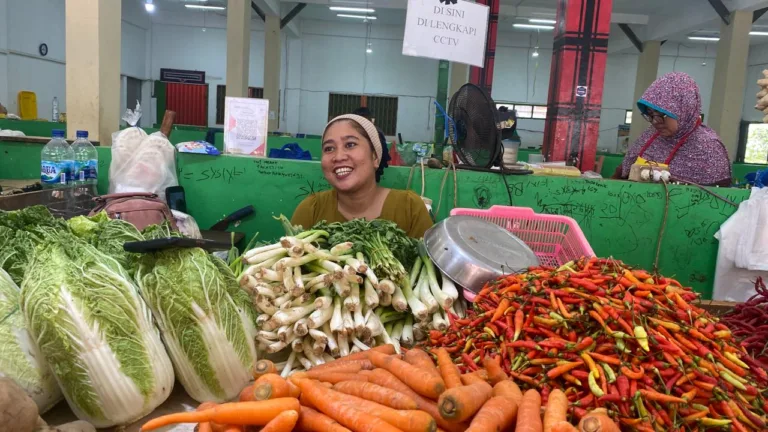 Foto: Ilustrasi Bahan Pokok di Pasar (Istimewa)