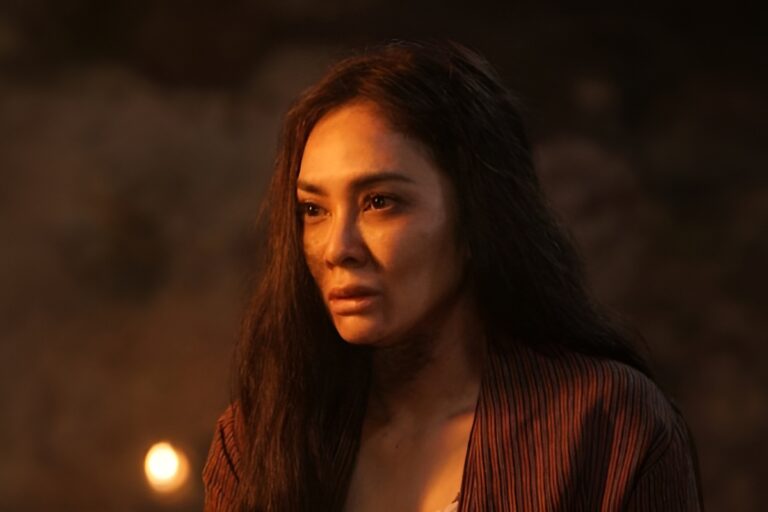 Cuplikan Film "Paku Tanah Jawa"