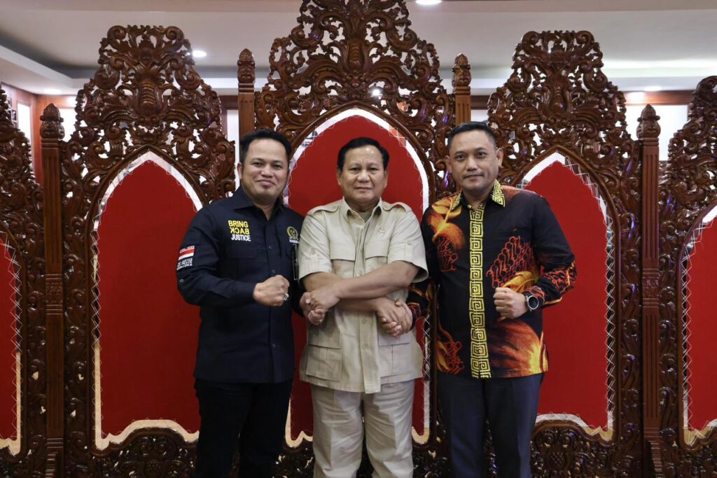 Ketua umum DPP Gerindra, Prabowo Subianto bersama calon Gubernur Kaltim, Rudy Mas'ud - Ir Seno Aji