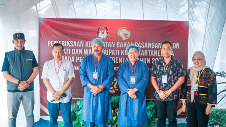 Foto: Pemeriksaan kesehatan yang dijalani oleh Edi Damansyah dan Rendi Solihin pada Sabtu (31/8/2024) pagi.