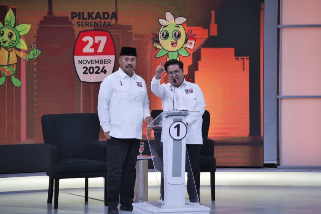 Foto: Pasangan calon bupati dan wakil bupati nomor urut 1, Edi Damansyah-Rendi Solihin.